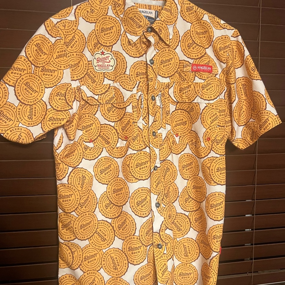 Magellan Outdoors Men's Shiner Bock Shirt spring break Texas
